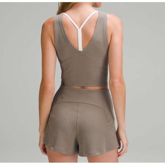 Lululemon Ribbed Softstreme Cropped Tank Top, Nomad, EUC, Size6 - Picture 4 of 6